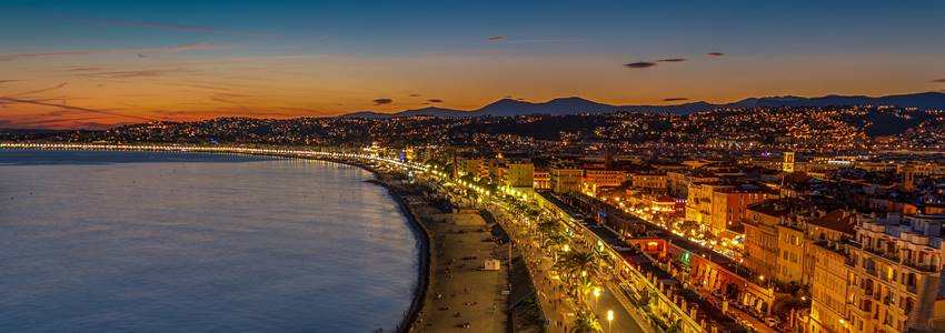 Nizza matkaopas – Parhaat nähtävyydet & suositukset